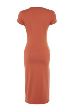 Tarc?n Fitted/Vucuda Oturan Buzgu ve Y?rtmac Detayl? Midi Pamuklu Esnek Orme Elbise TWOSS23EL00777