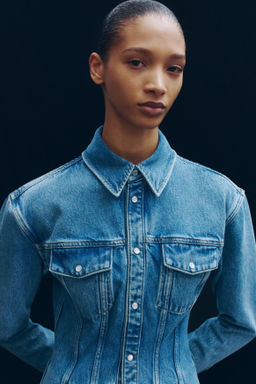 Cazadora denim con silueta reloj de arena - H&m фото 3
