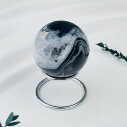 Шар из Агата на подставке