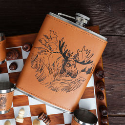 Набор подарочный Шахматы Фляжка 200 мл с шахматами + 4 стопки 25 мл, воронка / FL-190 /уп 20/