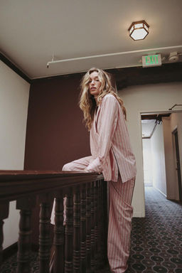 CONTRAST TRIM STRIPED TROUSERS - Zara фото 2