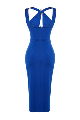 TRENDYOLMILLA X Zeynep Tosun Saks Gunes Aksesuar Detayl? Cut Out Elbise TCLSS23EL00025  фото 3