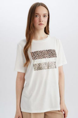 Regular Fit Bisiklet Yaka Leopar Bask?l? K?sa Kollu Tisort