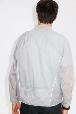 Chaqueta de running ligera resistente al agua - H&m фото 6