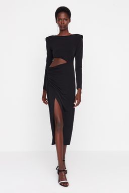 Trendyolmilla Siyah Kruvaze Yaka Cut Out/Pencere Detayl? Orme S?k Abiye Elbise TPRAW23EL00272