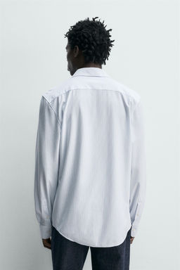 CAMISA REGULAR FIT / Blanco / Celeste