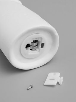 Светодиодная фигура «Дед Мороз в колпаке» 6×5.5×20.2 см, 1 LED, керамика, от батареек LR44×2, свечение тёплое белое