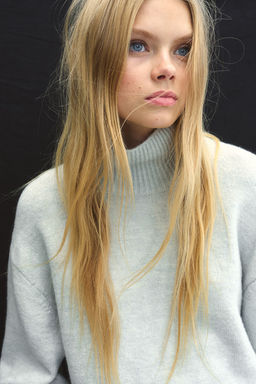 Jersey de punto fino con cuello perkins - H&m фото 3