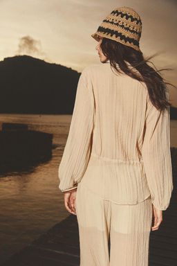 SEMI-SHEER CREASED-EFFECT SHIRT - Zara фото 4