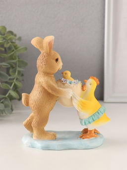 Фигурка полистоун Зайчик и курочка с цыплёнком в скорлупе, 12?6?14 см