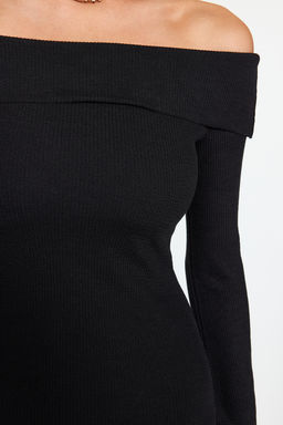 TRENDYOLMILLA Siyah Fitted/Vucuda Oturan Yumusak Dokulu Midi Esnek Orme Kalem Madonna Yaka Elbise TWOAW24EL00803  фото 10