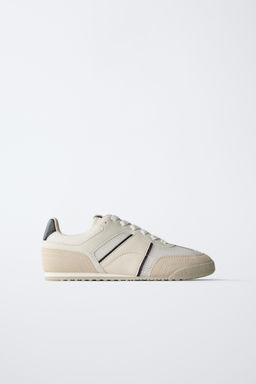 MESH SNEAKERS