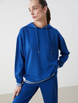 Kap??onlu Oversize Kad?n Ti??rt