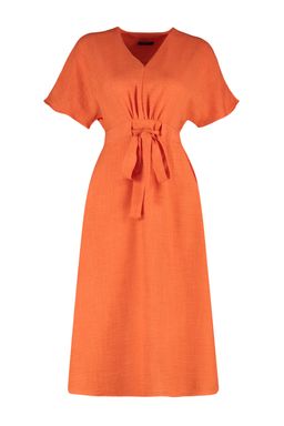 Turuncu Baglama Detayl? A Kesim V Yaka Midi Dokuma Elbise TWOSS23EL01543