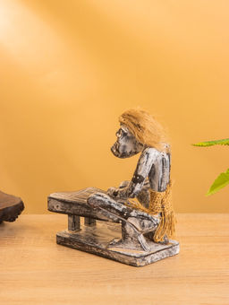 Сувенир «Абориген музыкант», 14×8×16 см, дерево
