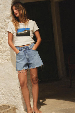 HIGH-WAIST CROSSOVER WAIST TRF MOM FIT DENIM BERMUDA SHORTS