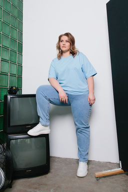 Футболка женская