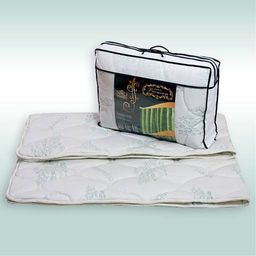 Одеяло "Бамбук Premium" трикотаж 300г/м2 чемодан с наполнителем "бамбуковое волокно" 110*140