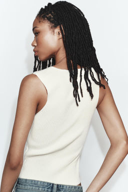 TOP RIB PUNTO ESCOTE PICO / Blanco - Zara фото 2