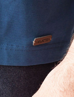 Футболка из премиального хлопка с авторским принтом