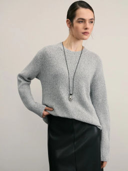 Джемпер с круглой горловиной / Zarina