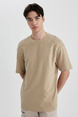 Comfort Regular Fit Rahat Kal?p Bisiklet Yaka Bask?l? K?sa Kollu Tisort