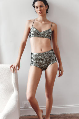 BRAGUITA LENTEJUELAS ABLALORIOS / Plata - Zara фото 3
