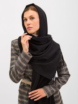 В составе шерсть. Большой теплый двусторонний палантин