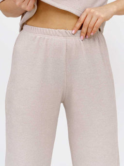 Костюм женский, цвет белый