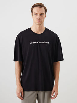 Bisiklet Yaka Bask?l? Penye Erkek Ti??rt