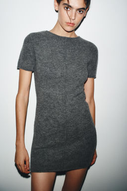 SOFT KNIT MINI DRESS WITH SEAM DETAIL - Zara фото 4