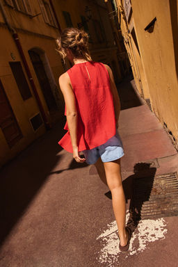 TOP ASIM?TRICO VOLANTES / Rojo - Zara фото 2