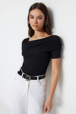 Siyah Asimetrik Yakal? Fitted/Vucuda Oturan C?tc?tl? Orme Body TWOSS23BD00060