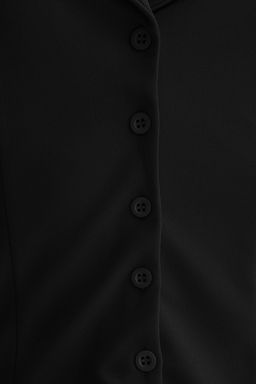 Siyah Fitted/Vucuda Oturan S?rt Dekolteli Esnek Yelek TWOSS25YE00021
