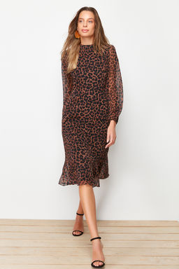 TRENDYOLMILLA Camel Dik Yakal? Etegi Volanl? Sifon Dokuma K?sl?k Elbise TWOAW20EL1313