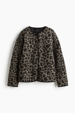 Chaqueta estampada en borreguito