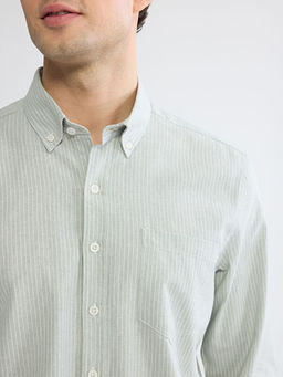 Regular Fit ?izgili Keten G?r?n?ml? Erkek G?mlek