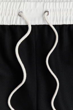 Pantal?n amplio con cord?n de ajuste - H&m фото 4