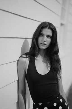 HALTER TOP - Zara фото 42