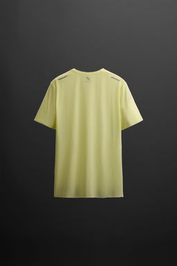 LIGHTWEIGHT TECHNICAL T-SHIRT - Zara фото 9