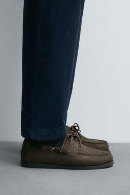LEATHER DECK SHOES