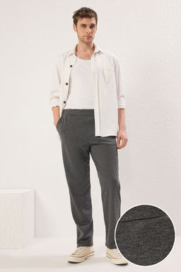 TRENDYOL MAN Antrasit Beli Lastikli Rahat S?k Orme Pantolon TMNSS25PL00022