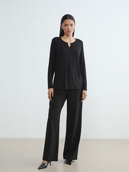 Bisiklet Yaka Pencere Detayl? Bluz