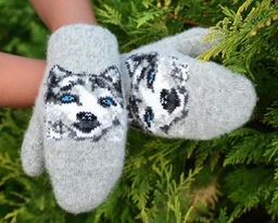 Варежки детские (длина всей варежки 18 см)