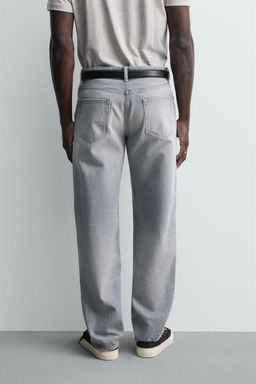 JEANS STRAIGHT FIT / Azul / Acero