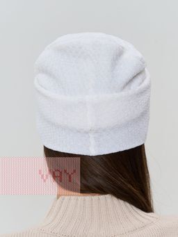 Шапка женская 5232-8438. 01 молоко
