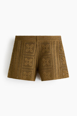 Pantal?n corto efecto crochet en mezcla de seda