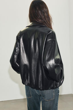 LEATHER EFFECT BOMBER JACKET - Zara фото 11