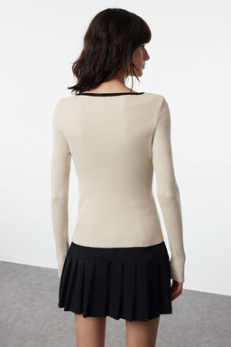 Tas Premium Iplik/Ozel Iplik Kurdele/Fiyonk Detayl? Triko Kazak TWOAW25KZ00207