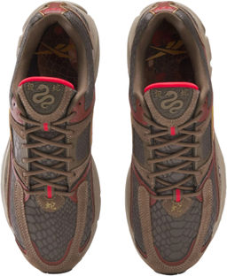 Кроссовки взрослые